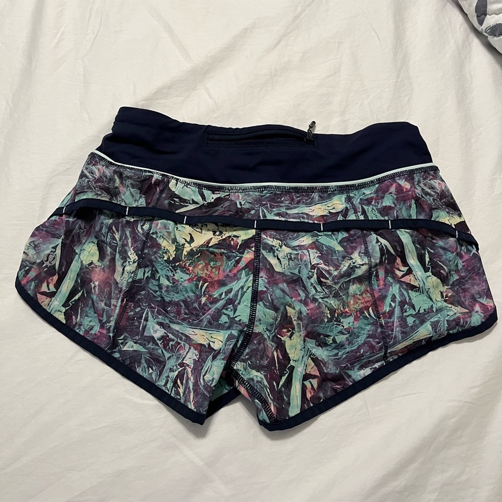 Lululemon speed up short 2.5”